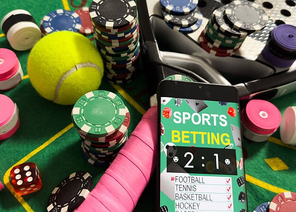login qq1221 mobile app interface showing sportsbook and live-dealer options